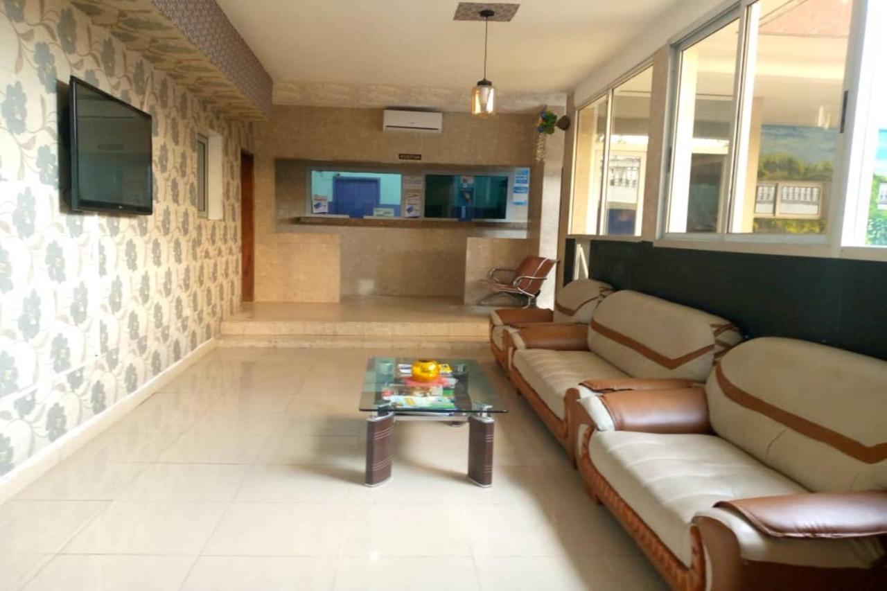 Residence Bethany Palace 阿比让 外观 照片